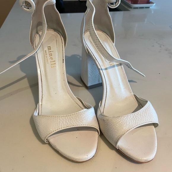 White chunky heels - Picture 2 of 3